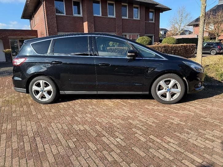 Occasion Ford S-MAX S 241 PK (177 kW) 2015 Zwart MPV
