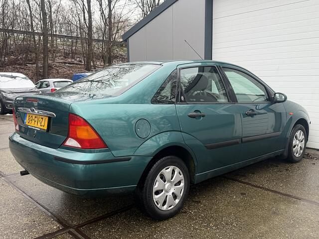 Occasion Ford Focus Ghia 101 PK (74 kW) 2000 Groen Sedan