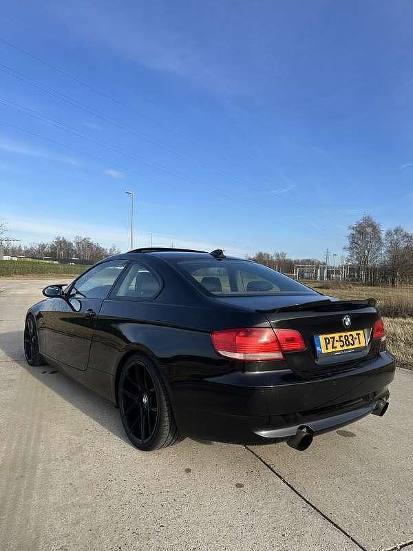 Occasion BMW 325 Executive 211 PK (155 kW) 2006 Zwart Coupé