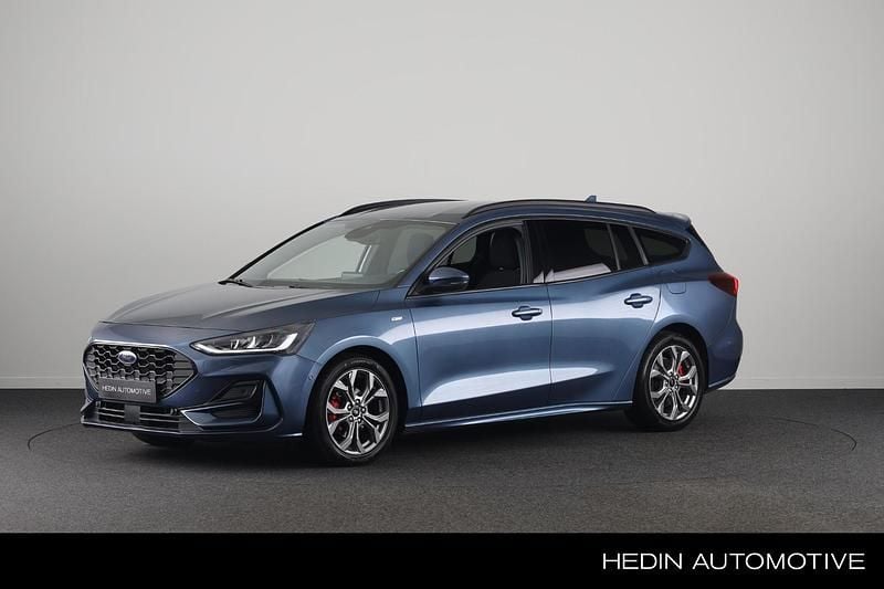 Blauw Gebruikt 2022 Ford Focus Stationwagen | € 18.945 (Duur) - Afbeelding 1/3