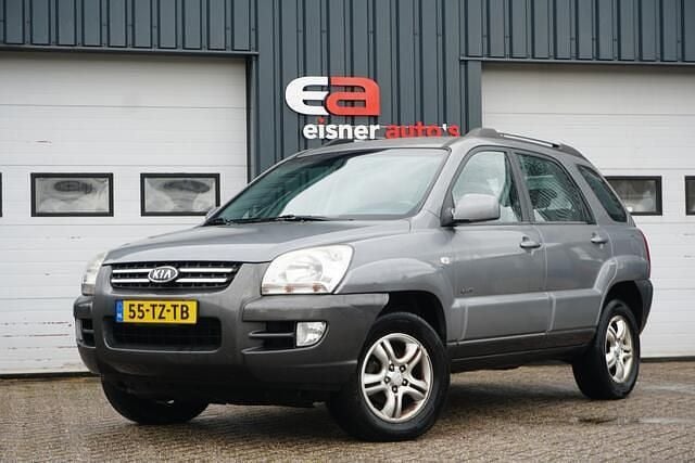 Grijs Gebruikt 2007 Kia Sportage SUV | € 5.449 (Eerlijke prijs) - Afbeelding 1/4