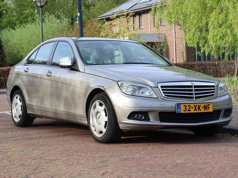 Gebruikt 2007 Mercedes C200 Sedan | € 5.950 (Goede deal) - Afbeelding 1/4
