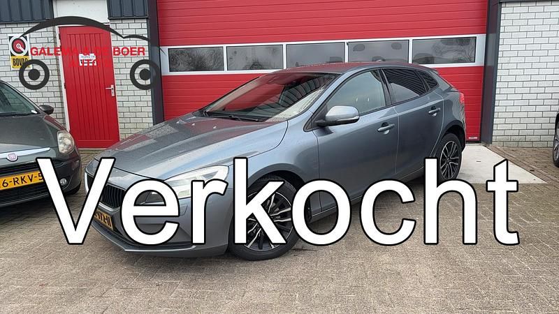 Occasion Volvo V40 2017 Grijs Hatchback
