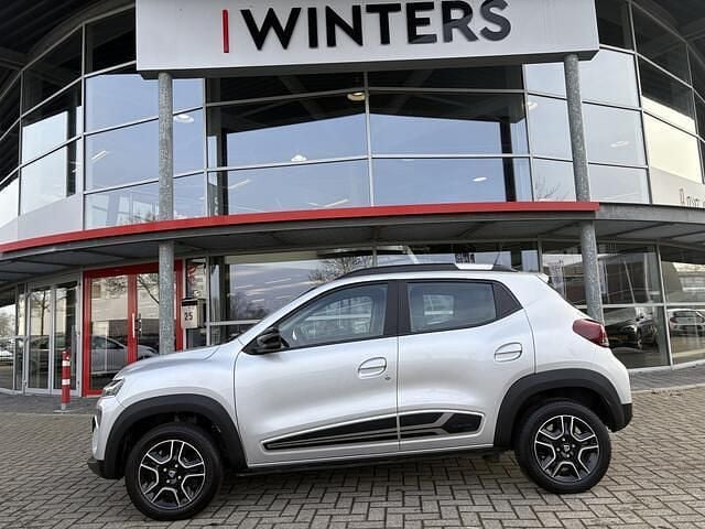 Occasion Dacia Spring Comfort Plus 33 kW (45 PK) 2022 Grijs Hatchback