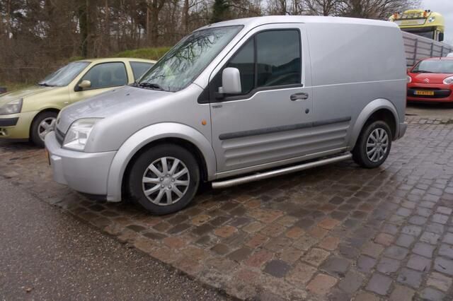Overige Gebruikt 2006 Ford Transit Celebration Van | € 1.795 (Eerlijke prijs) - Afbeelding 1/4