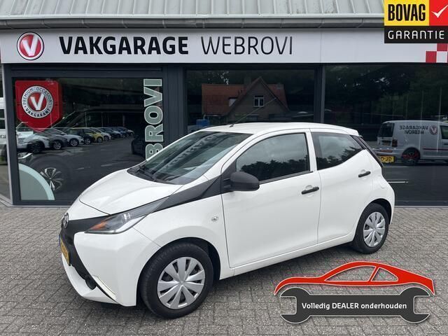 Wit Gebruikt 2018 Toyota Aygo Hatchback | € 8.450 (Eerlijke prijs) - Afbeelding 1/4