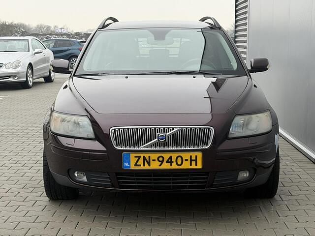 Occasion Volvo V50 Summum 220 PK (161 kW) 2004 Rood Stationwagen