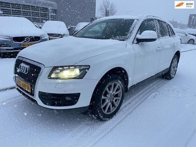 Wit (metallic) Gebruikt 2009 Audi Q5 Proline SUV | € 9.750 (Goede deal) - Afbeelding 1/4