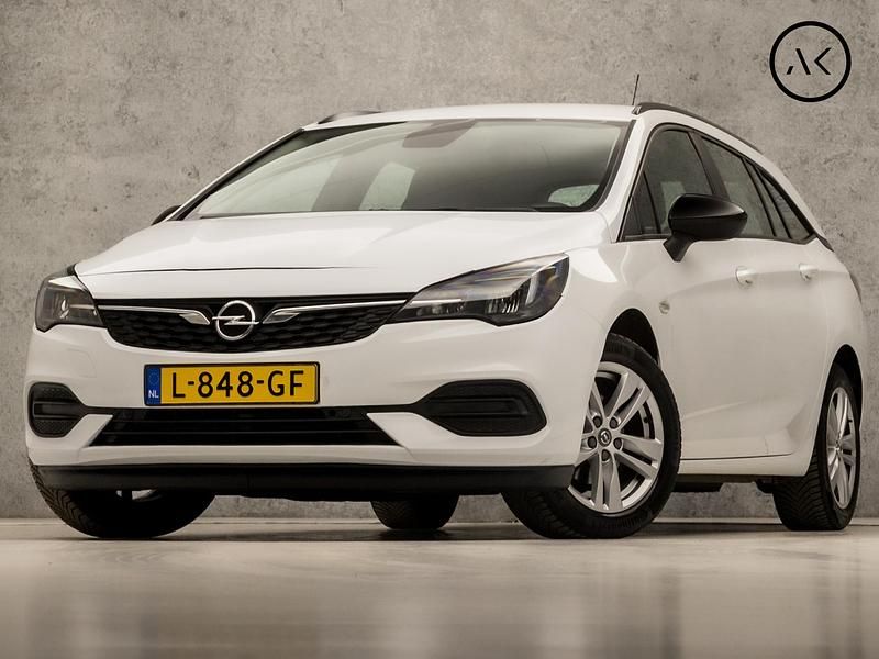 Wit Gebruikt 2021 Opel Astra Edition Stationwagen | € 12.445 (Goede deal) - Afbeelding 1/4
