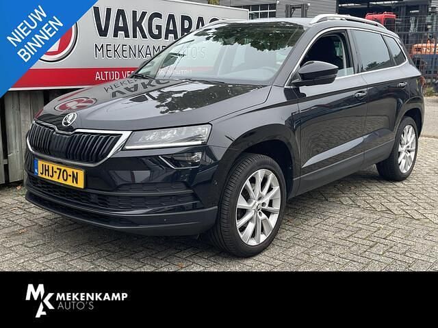 Zwart Gebruikt 2020 Skoda Karoq Business Line SUV | € 23.950 (Goede deal) - Afbeelding 1/4