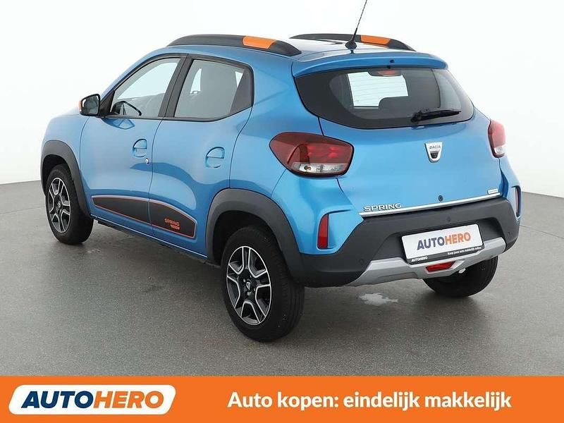 Occasion Dacia Spring Comfort Plus 33 kW (45 PK) 2022 Blauw Hatchback