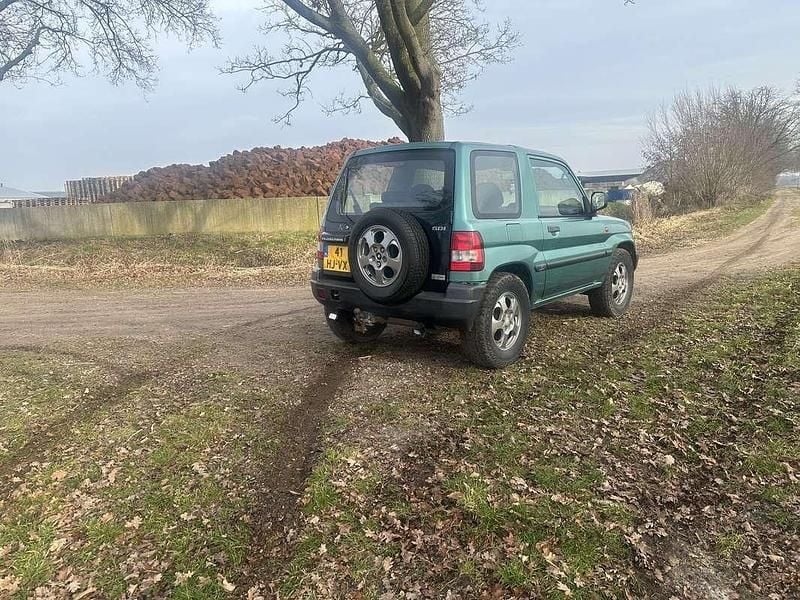 Occasion Mitsubishi Pajero 120 PK (88 kW) 2001 Groen SUV