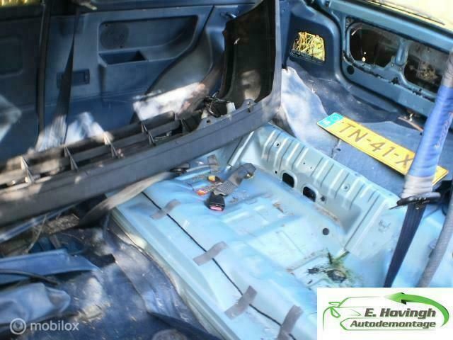 Blauw Gebruikt 1988 Suzuki Swift GL Hatchback | € 500 - Afbeelding 1/4