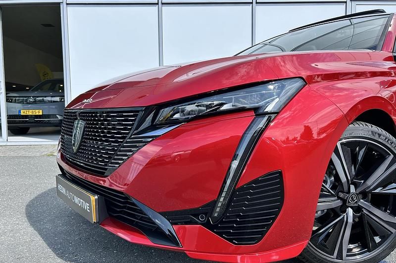 Occasion Peugeot 308 SW GT 145 PK (106 kW) 2025 Rood Stationwagen