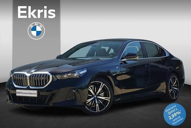 Zwart Gebruikt 2025 BMW i5 M Sport Sedan | € 97.394 - Afbeelding 1/4