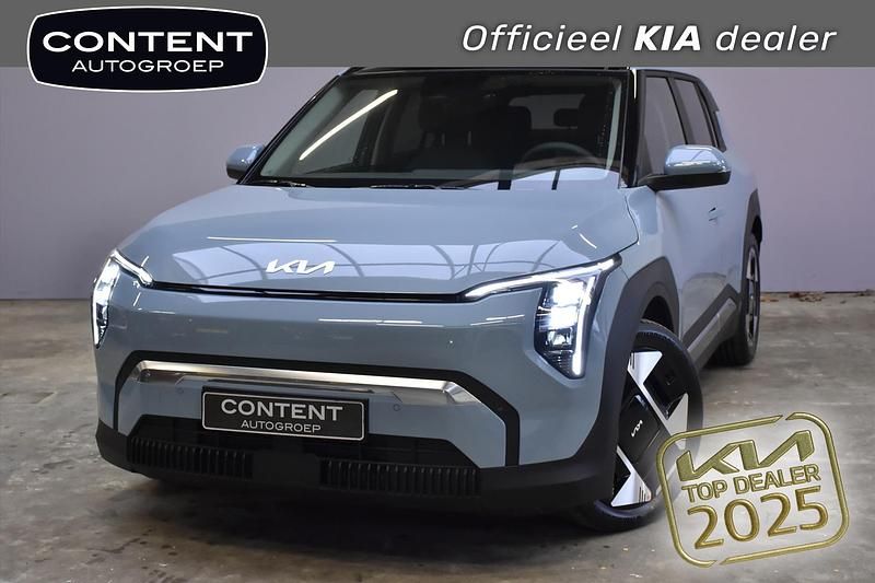 Blauw metallic Nieuw 2025 Kia EV3 Advance SUV | € 37.490 (Goede deal) - Afbeelding 1/4