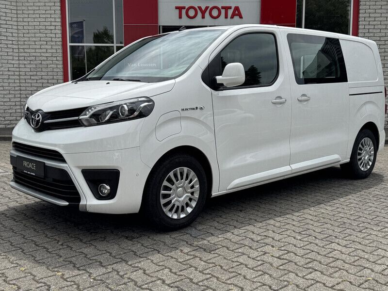 Wit Gebruikt 2023 Toyota Proace Van | € 21.900 (Eerlijke prijs) - Afbeelding 1/4
