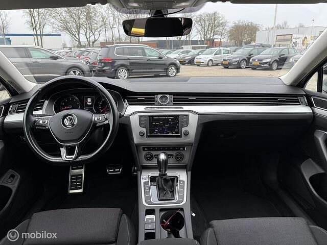 Occasion VW Passat Highline 150 PK (110 kW) 2017 Grijs Sedan