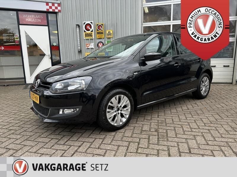 Zwart Gebruikt 2013 VW Polo Trendline Hatchback | € 9.849 (Eerlijke prijs) - Afbeelding 1/4