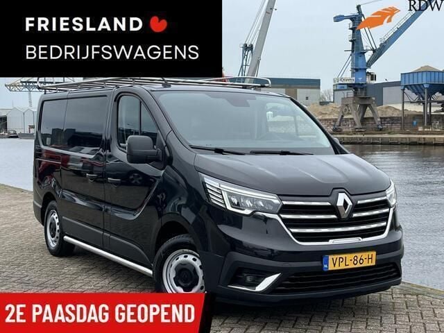 Zwart Gebruikt 2022 Renault Trafic Van | € 16.950 (Goede deal) - Afbeelding 1/4