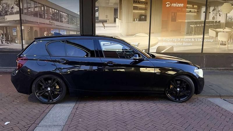 Occasion BMW 120 200 PK (147 kW) 2011 Zwart Hatchback