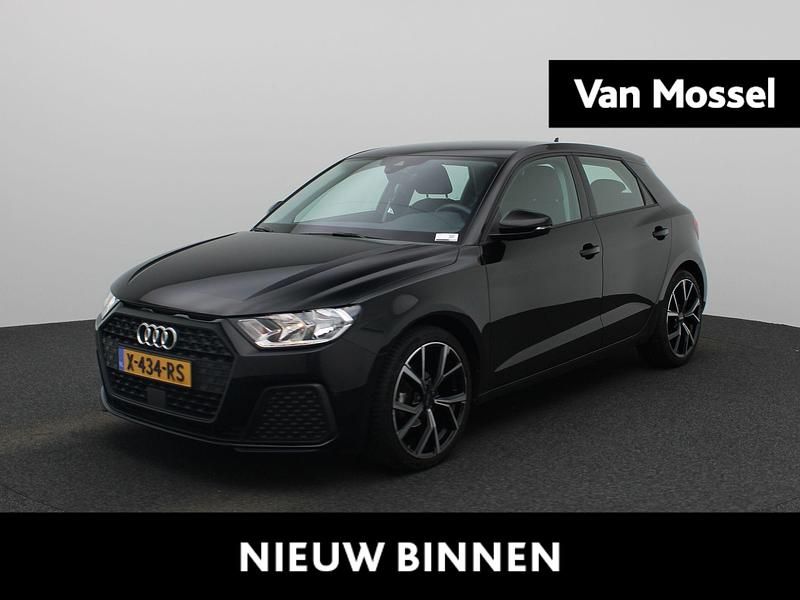 Zwart Gebruikt 2024 Audi A1 Sportback Proline Hatchback | € 23.900 (Eerlijke prijs) - Afbeelding 1/4