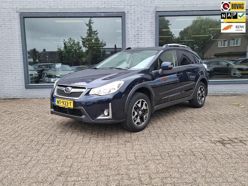 Blauw Gebruikt 2017 Subaru XV Comfort SUV | € 18.845 (Eerlijke prijs) - Afbeelding 1/4
