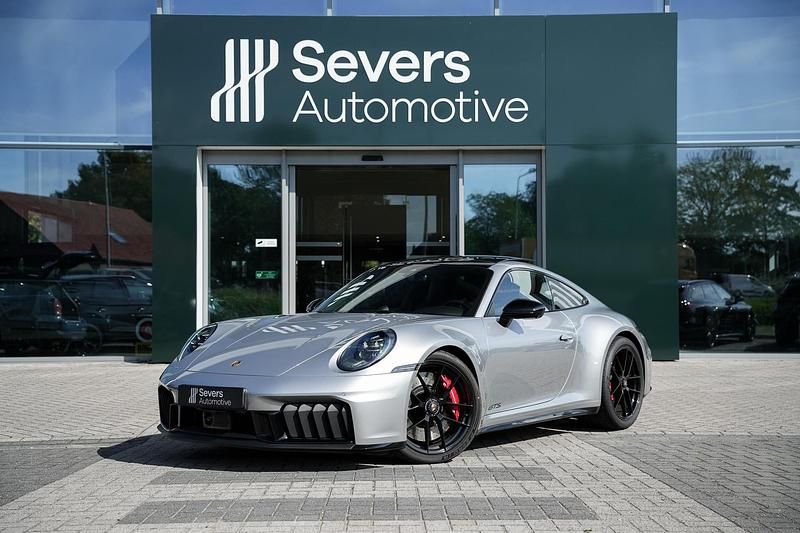 Zilver Gebruikt 2025 Porsche 911 Coupé | € 259.888 - Afbeelding 1/4
