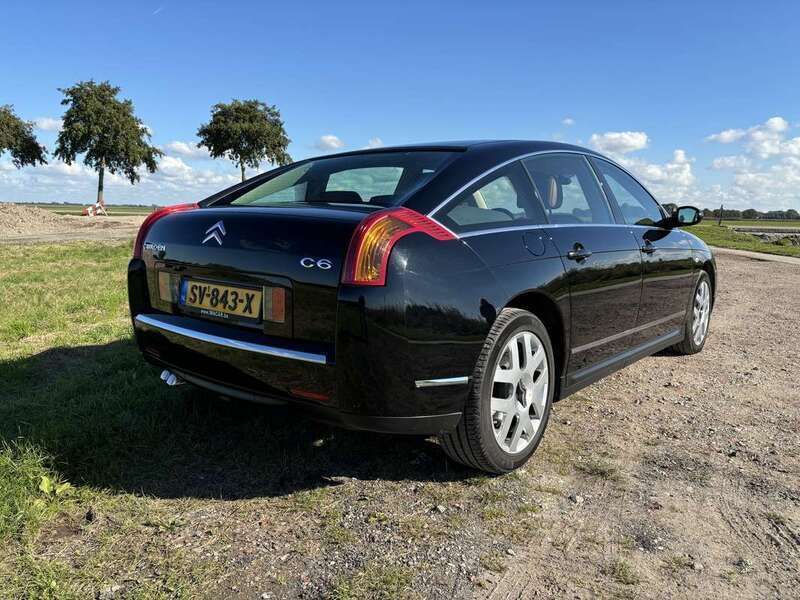 Zwart Gebruikt 2008 Citroën C6 Sedan | € 4.000 (Super prijs) - Afbeelding 1/4