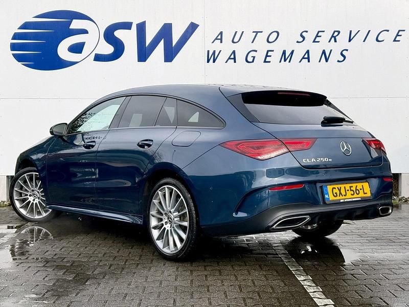 Occasion Mercedes CLA250e AMG line 218 PK (160 kW) 2022 Blauw Sedan