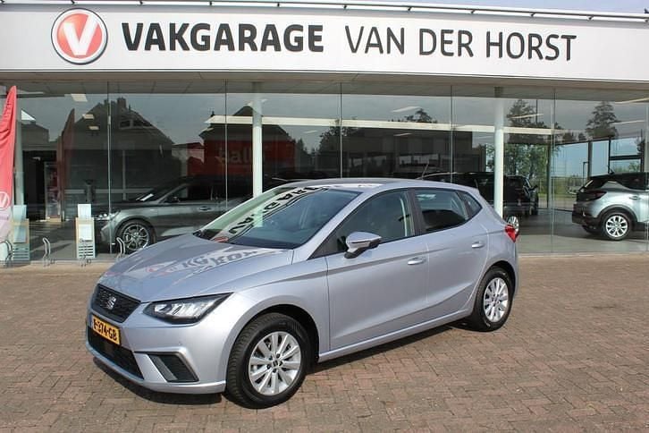 Zilver Occasion 2021 Seat Ibiza Style Hatchback | € 20.880 (Duur) - Afbeelding 1/3