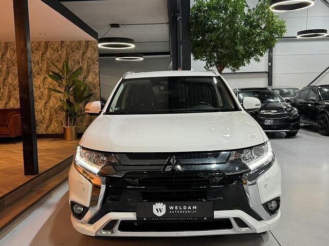 Occasion Mitsubishi Outlander Intense 135 PK (99 kW) 2020 Wit SUV