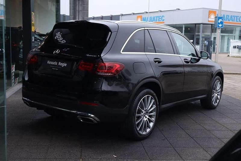 Occasion Mercedes GLC300e AMG 320 PK (235 kW) 2021 Zwart SUV
