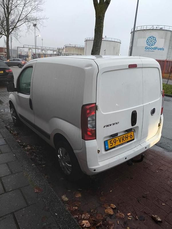 Gebruikt 2008 Fiat Fiorino MPV | € 1.950 (Eerlijke prijs) - Afbeelding 1/4