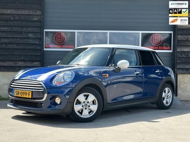 Blauw Gebruikt 2015 Mini Cooper Business Hatchback | € 10.995 (Super prijs) - Afbeelding 1/4