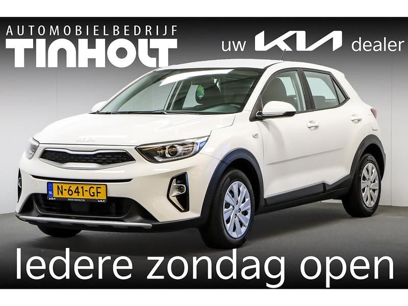 Wit Gebruikt 2021 Kia Stonic Comfort SUV | € 17.450 (Eerlijke prijs) - Afbeelding 1/4