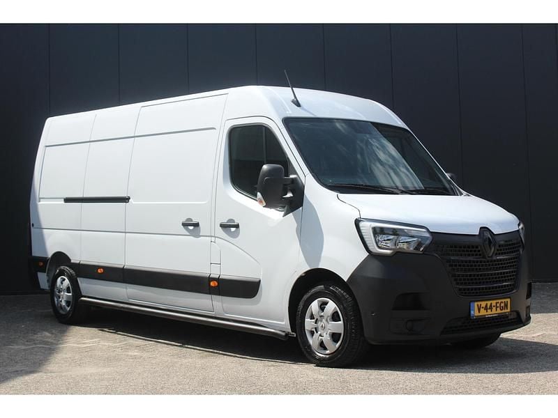 Occasion Renault Master Black Edition 179 PK (131 kW) 2024 Mineraalwit qng Van