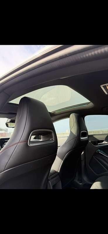 Wit Gebruikt 2015 Mercedes CLA180 OrangeArt Edition Sedan | € 16.500 (Eerlijke prijs) - Afbeelding 1/4