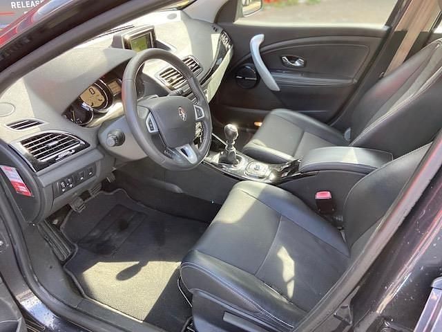 Occasion Renault Mégane GrandTour Bose Edition 2012 Grijs (metallic) Stationwagen