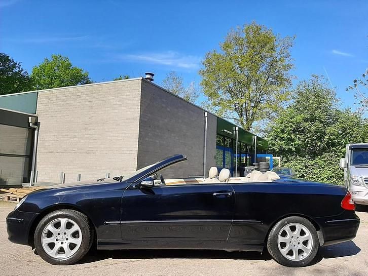 Occasion Mercedes CLK200 Avantgarde 163 PK (119 kW) 2004 Zwart (metallic) Cabriolet