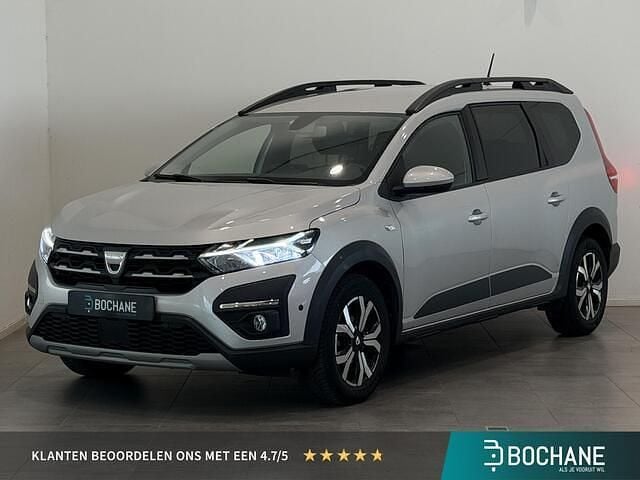 Gris moonstone (kqf) (licht grijs) Gebruikt 2022 Dacia Jogger Comfort MPV | € 17.700 (Goede deal) - Afbeelding 1/4