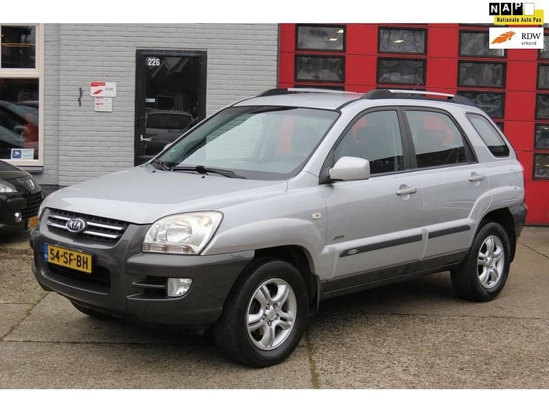 Grijs Occasion 2006 Kia Sportage SUV | € 3.500 (Eerlijke prijs) - Afbeelding 1/4