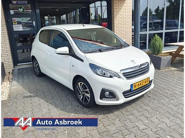 Wit Gebruikt 2021 Peugeot 108 Allure Hatchback | € 9.750 (Eerlijke prijs) - Afbeelding 1/4
