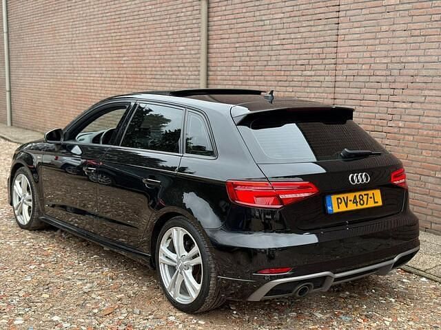 Occasion Audi A3 Sportback S-Line 116 PK (85 kW) 2017 Zwart (metallic) Hatchback