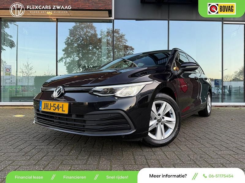 Zwart Occasion 2022 VW Golf VIII Business Stationwagen | € 23.950 (Super prijs) - Afbeelding 1/4