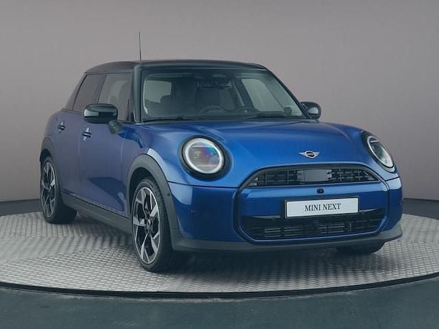 Nieuw Mini Cooper Classic 114 kW (156 PK) 2025 Blauw Hatchback