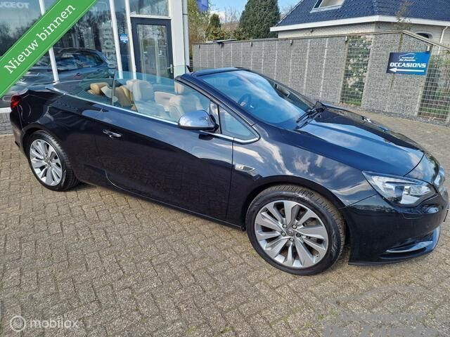 Zwart Gebruikt 2015 Opel Cascada Cosmo Cabriolet | € 9.750 (Goede deal) - Afbeelding 1/4