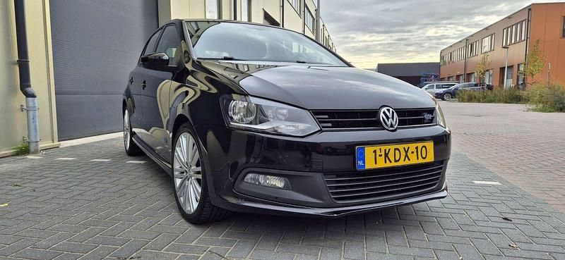 Zwart Occasion 2013 VW Polo GT Hatchback | € 6.500 (Eerlijke prijs) - Afbeelding 1/4