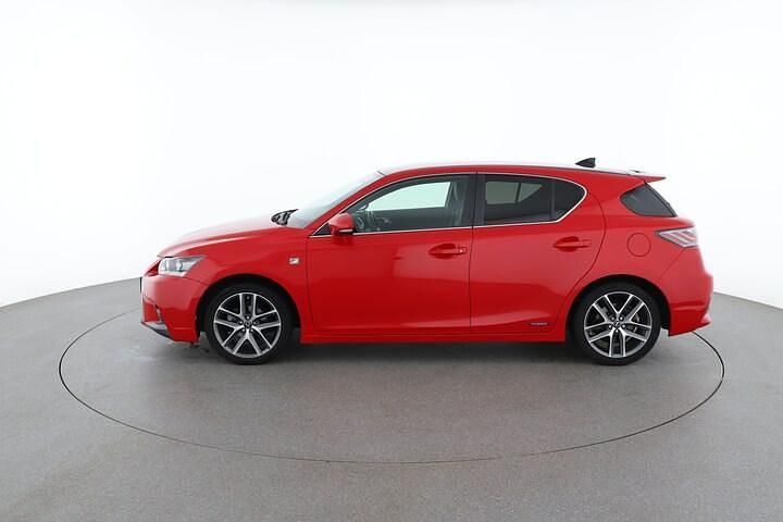 Occasion Lexus CT200h Sport Line 2016 Rood Hatchback