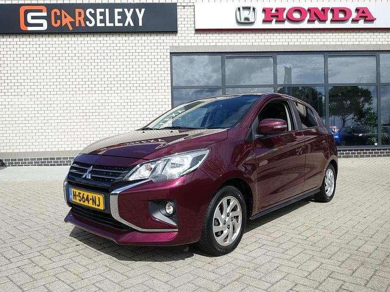 Paars Gebruikt 2020 Mitsubishi Space Star Hatchback | € 8.950 (Eerlijke prijs) - Afbeelding 1/4